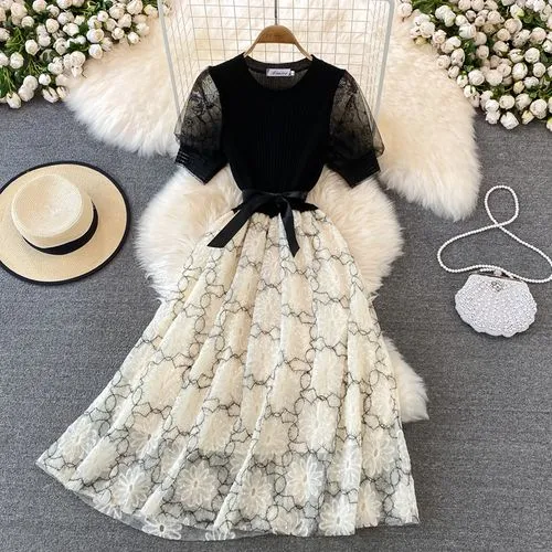 Fashion Floral Round Neck Short Sleeve Lace Knitted Polyester Dresses Knee-length A-line Skirt