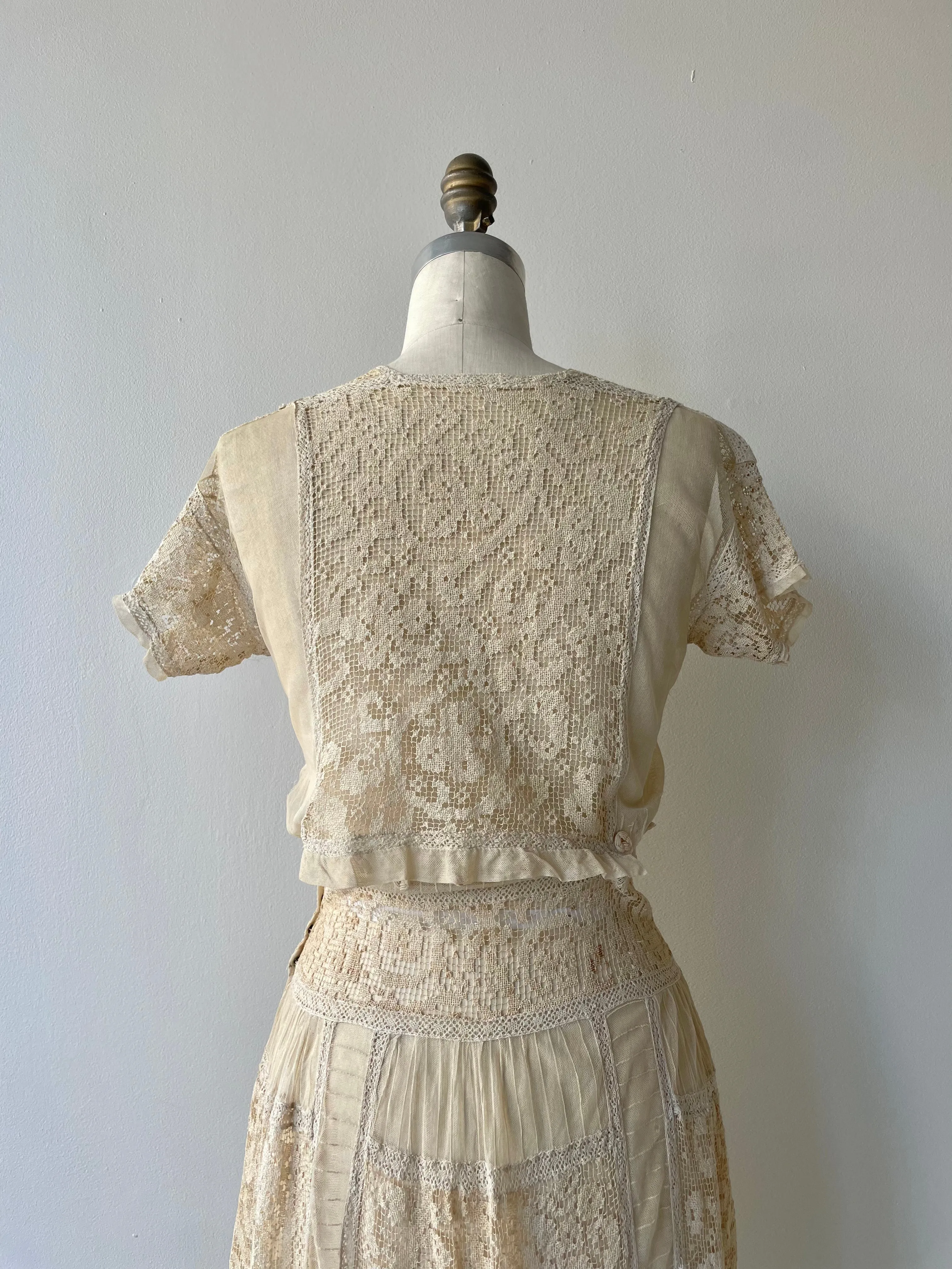 Lace 1920s Dress