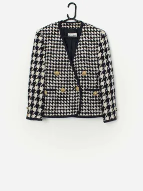 Vintage dogtooth tweed jacket in navy and white – Medium