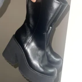 Women's Black Boots